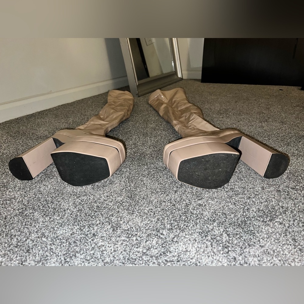 Over The Knee Boots/Tan Color. Barely Worn! - image 2